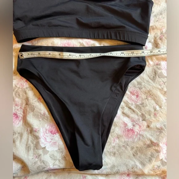 SKIMS Black Bikini Set - Picture 3 of 9